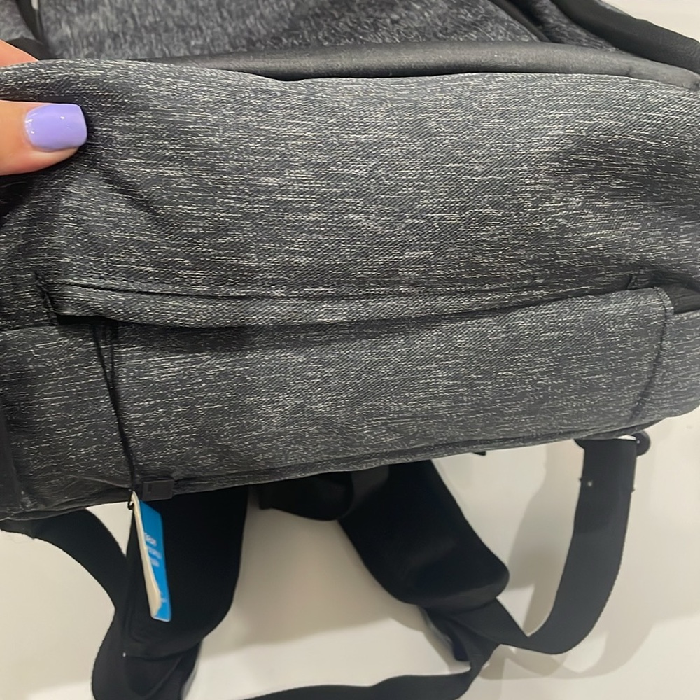 Naztech Smartpack Multi-Utility Travel Backpack. - Picture 10 of 14